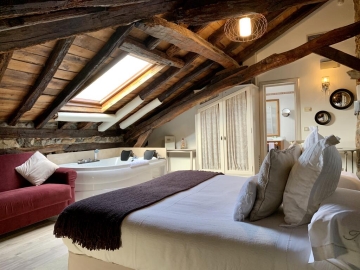 Akla Hotel Palacio Torre de Ruesga - Manor House in Valle de Ruesga, Cantabria