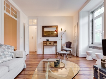Sapateiros 2 Rooms - Holiday Apartment in Lisbon, Lisbon Region