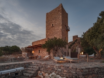 Tainaron Blue Retreat - Luxury Hotel in Vathia, Peloponnese