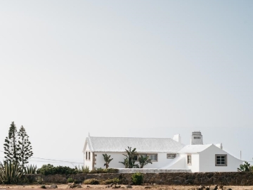OUTPOST - Holiday Apartments in Azenhas do Mar, Lisbon Region
