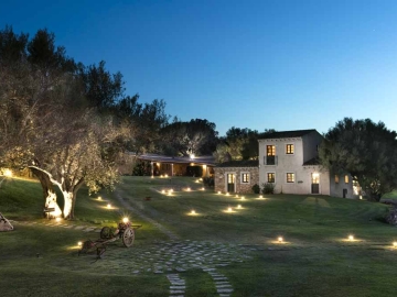 Stazzo Lu Ciaccaru Resort - Hotel & Self-Catering in Arzachena, Sardinia