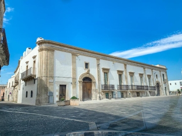 Palazzo Ambasciatore  - Holiday home villa in Torre Santa Susanna, Puglia