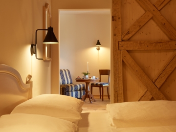 Historic Guesthouse Bircher - Hotel & Self-Catering in Campo di Trens, South Tyrol