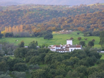 Las Navezuelas - Country Hotel in Cazalla de la Sierra, Seville