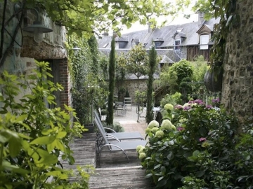 La Cour Sainte Catherine - Bed and Breakfast & self-catering in Honfleur, Normandy