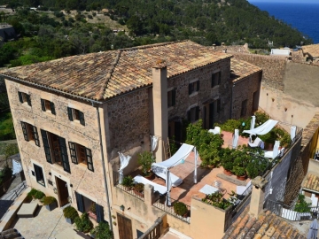 Hotel Nord - Bed and Breakfast in Estellencs, Mallorca