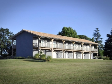 La Petite Couronne, Ecolodge & Lofts - Hotel & Self-Catering in Saint Cricq Chalosse, Nouvelle Aquitaine