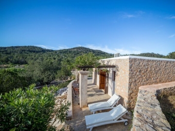 Can Pujolet - Bed and Breakfast & self-catering in Santa Agnés de Corona, Ibiza